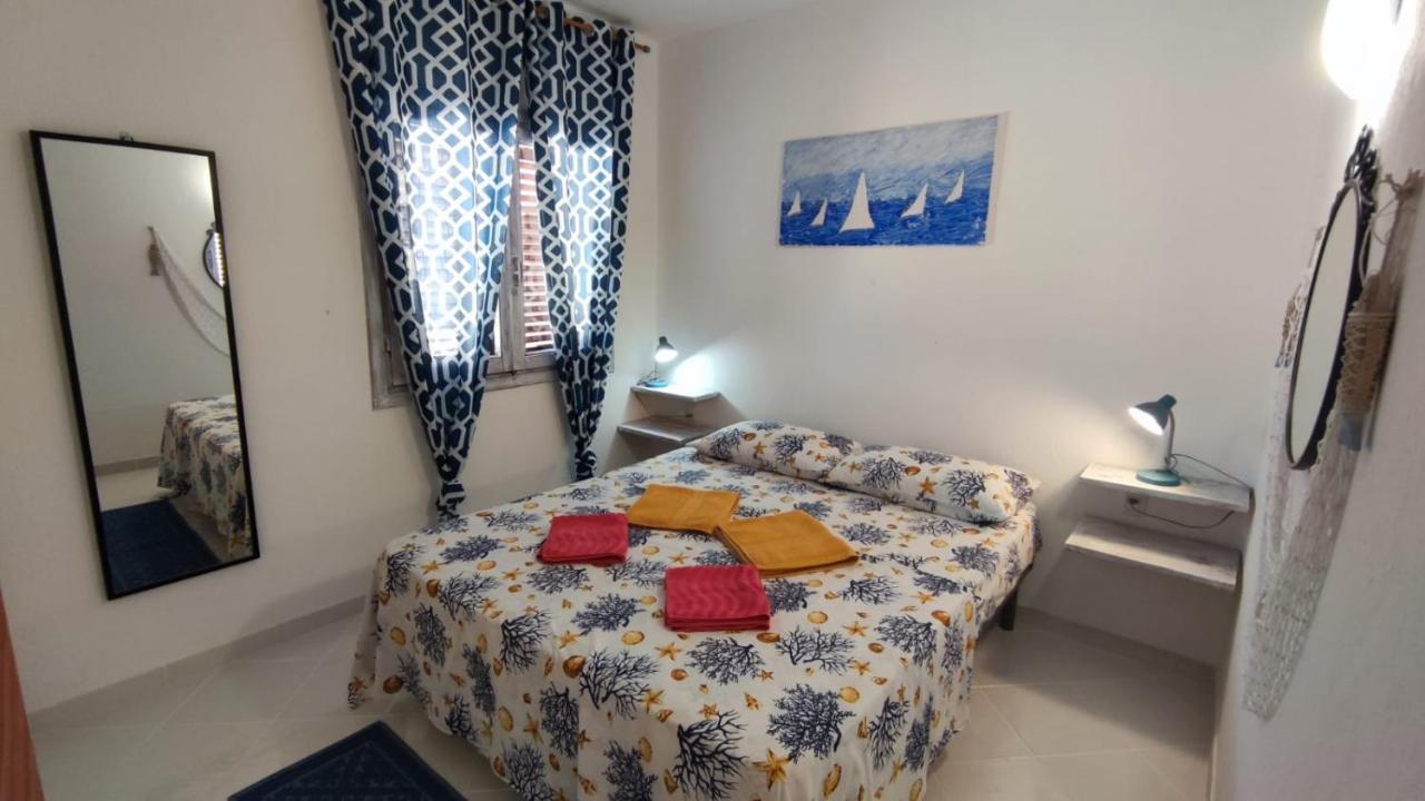 Appartamento Oltremare Vista Mare La Maddalena  Exterior foto